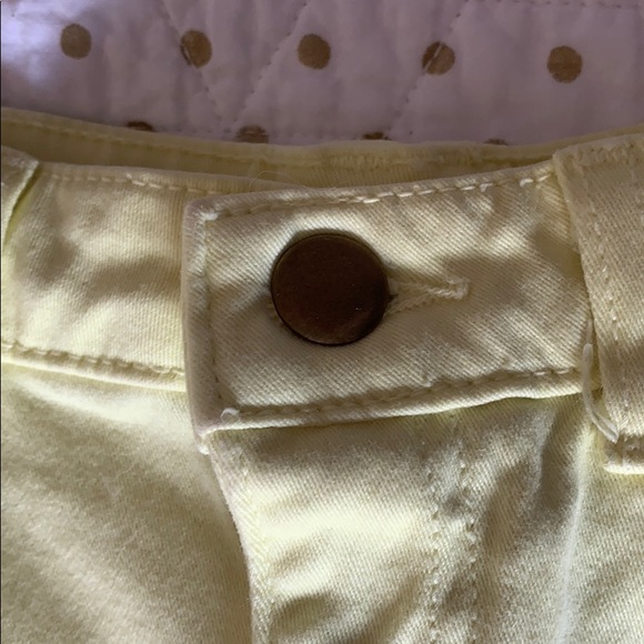 Made In The USA Yellow High Waisted Shorts 30/31 - Picture 4 of 6